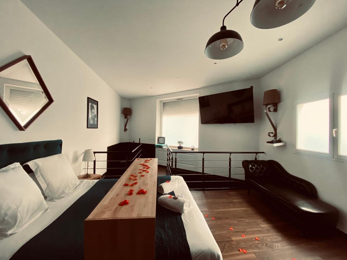Mieuxqualhotel Jacuzzi Privatif La Retro Bordeaux Zewnętrze zdjęcie